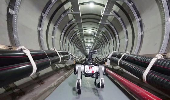 The first quadruped robot 500KV underground cable tunnel unmanned inspection in China.